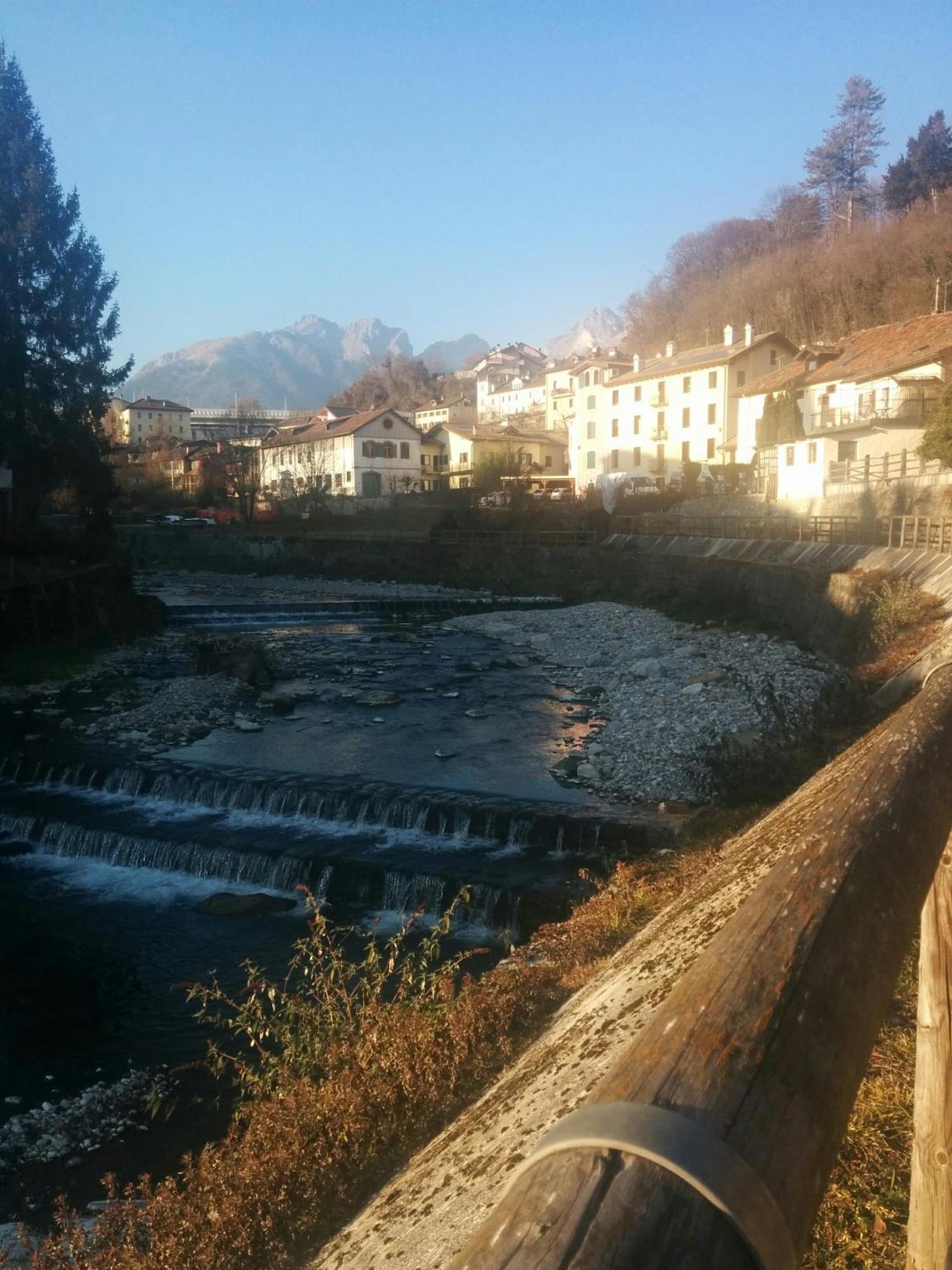 Casetta Next To The Creek Dino Buzzati Belluno Exterior foto